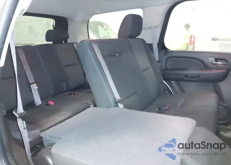 2014 Chevrolet Tahoe Ls z USA, uszkodzony, nr VIN 1GNSCAE01ER247701